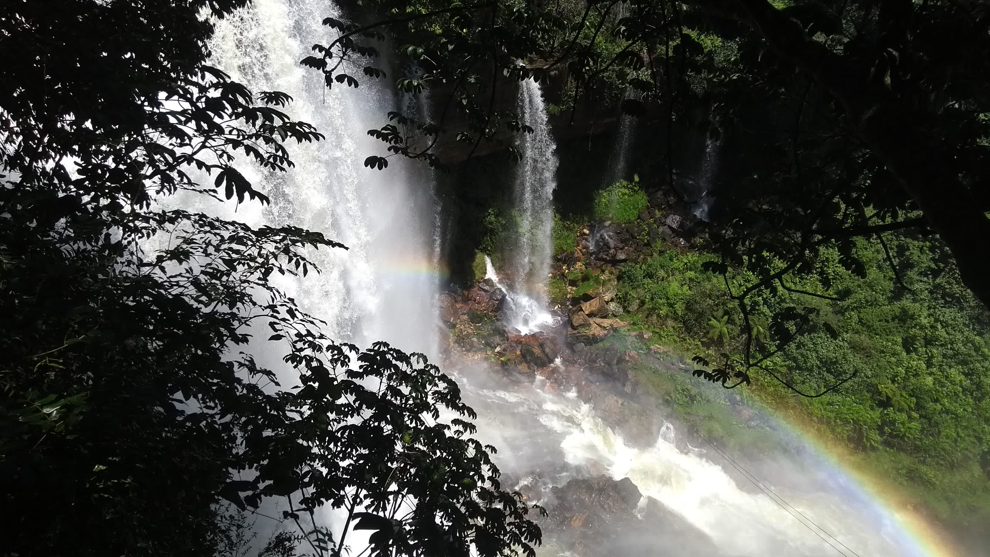 Cachoeira do Acaba Vidas (32) Cachoeira do Acaba Vidas (32)